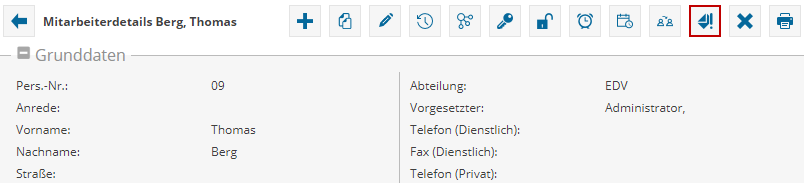 Das Bild zeigt die Mitarbeiterdetails der Software TimO. Mit umrandeten Feld "Benachrichtigungen".