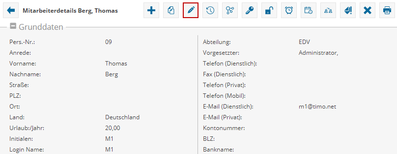 Das Bild zeigt die Mitarbeiterdetails der Software TimO. Mit rot markierter Schaltfläche "Bearbeiten".