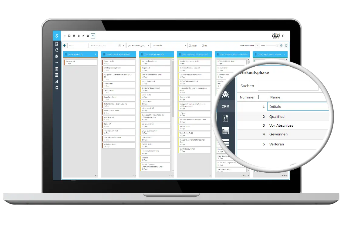 Benutzeroberfläche einer sales pipeline software auf einem Laptop, die die Strukturierung von Verkaufschancen nach Phasen zeigt.